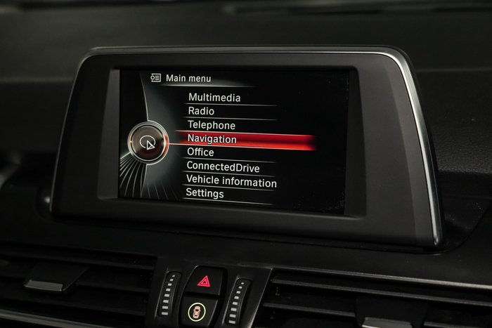 2016 BMW 2 Series 218i Luxury Line