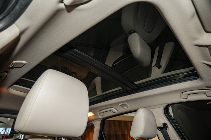 2016 BMW 2 Series 218i Luxury Line