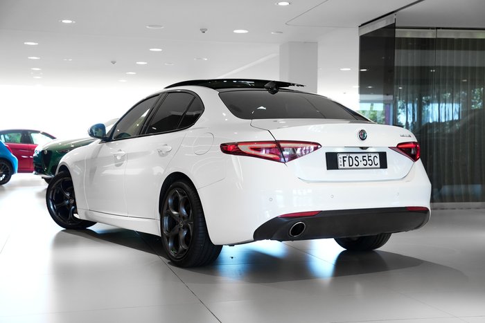 2021 Alfa Romeo Giulia Sport