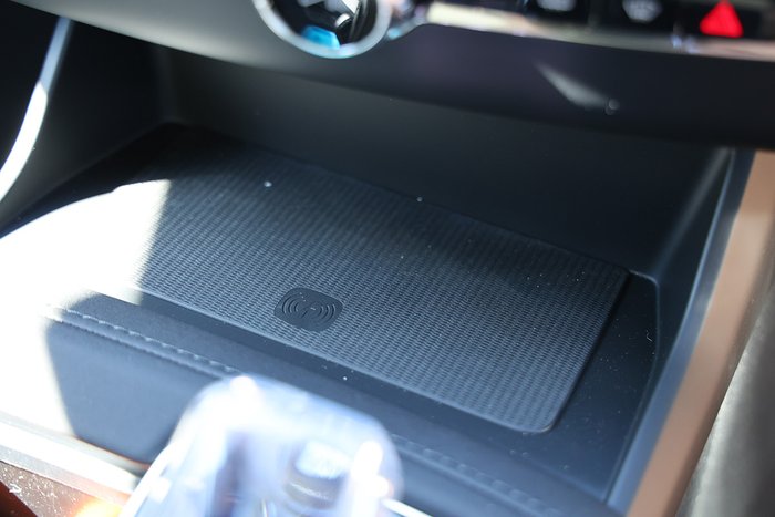 2025 Volvo XC90 Ultra B5 Dark