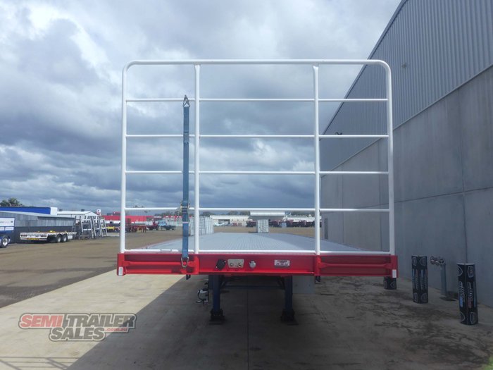 2015 Vawdrey 22 Pallet Flat Top
