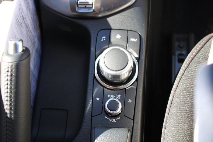 2025 Mazda 2 G15 Evolve