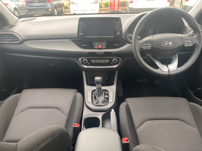 2017 HYUNDAI i30 ACTIVE