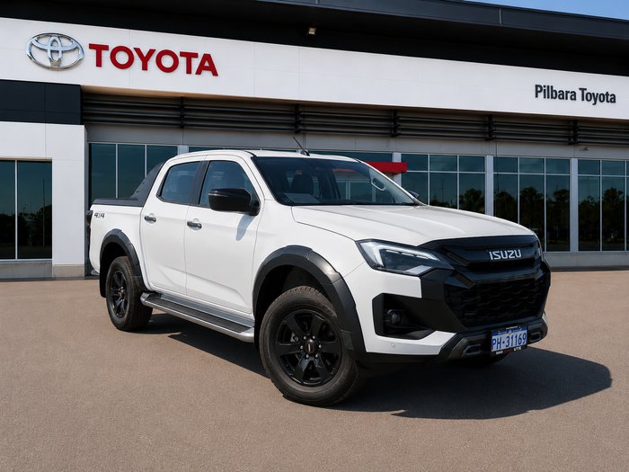 2025 Isuzu D-MAX Moonstone White PE