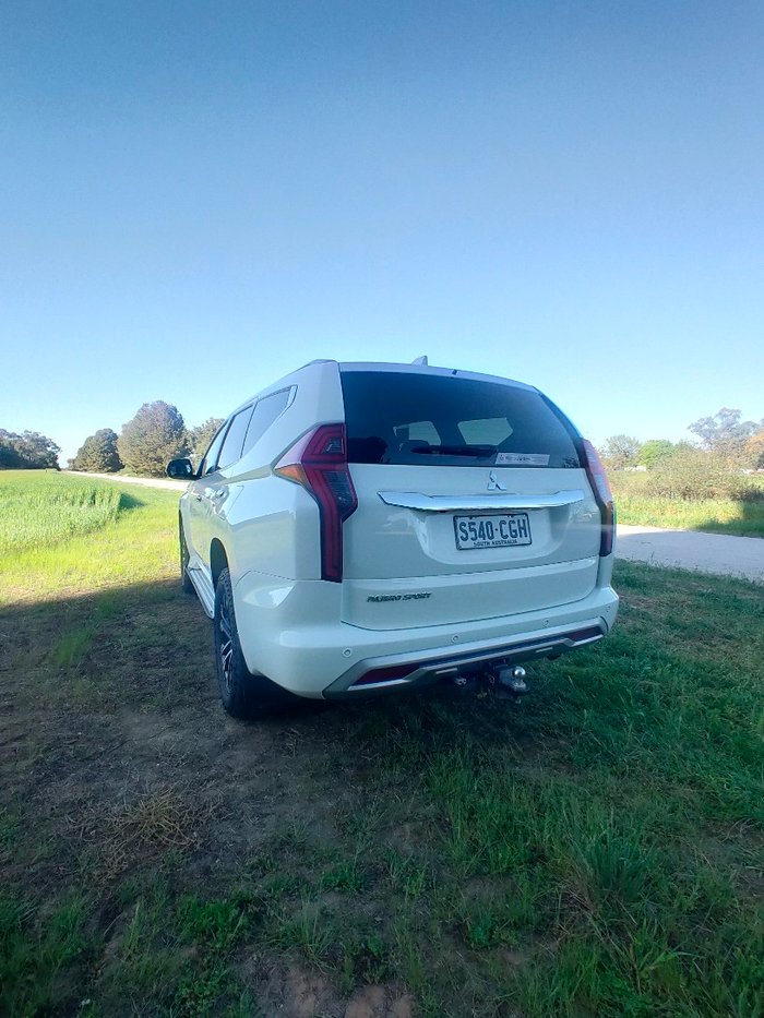 2020 Mitsubishi Pajero Sport GLS