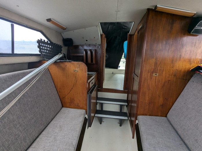 1982 HAINES HUNTER Cruiser