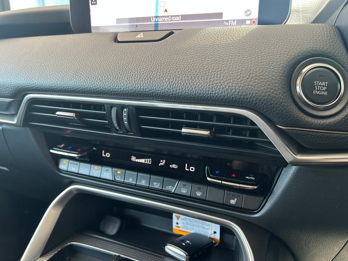 2025 Mazda CX-80 G40e Touring