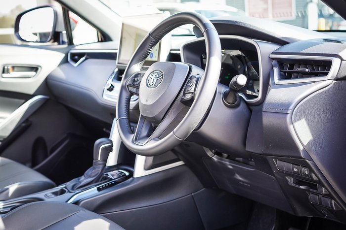 2025 Toyota Corolla Cross Hybrid GXL