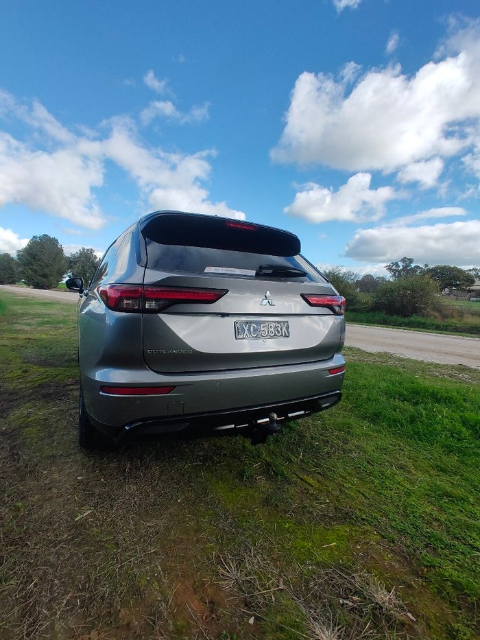 2023 Mitsubishi Outlander Black Edition