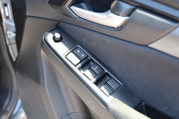 2022 Isuzu MU-X LS-M