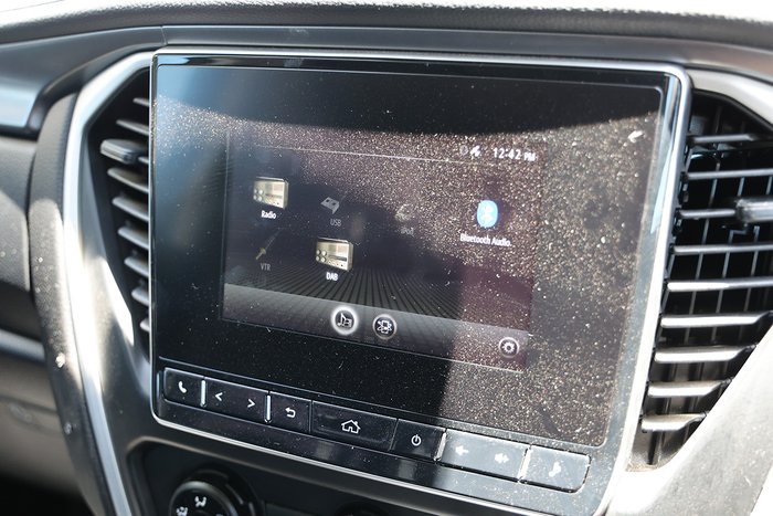 2022 Isuzu MU-X LS-M