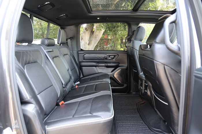 2025 Ram Trucks 1500