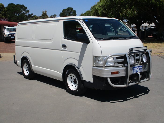 2015 Toyota Hiace KDH201R White