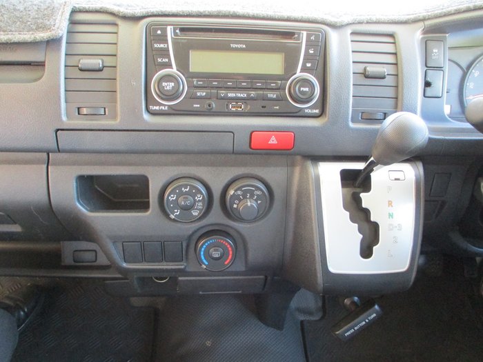 2015 Toyota Hiace KDH201R White