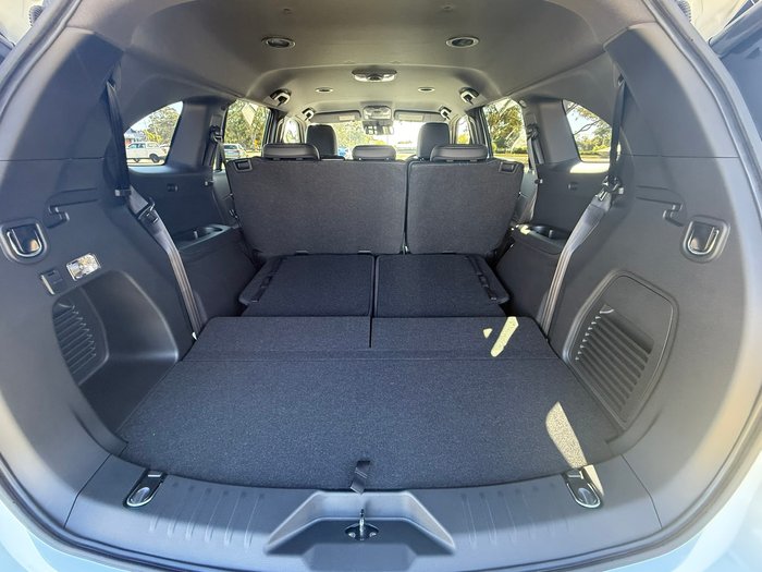 2025 Isuzu MU-X LS-T