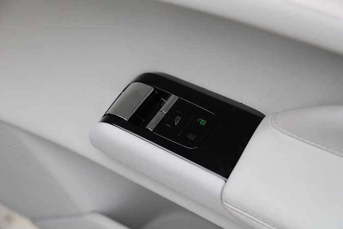 2025 Volvo ES90 Ultra Single Motor