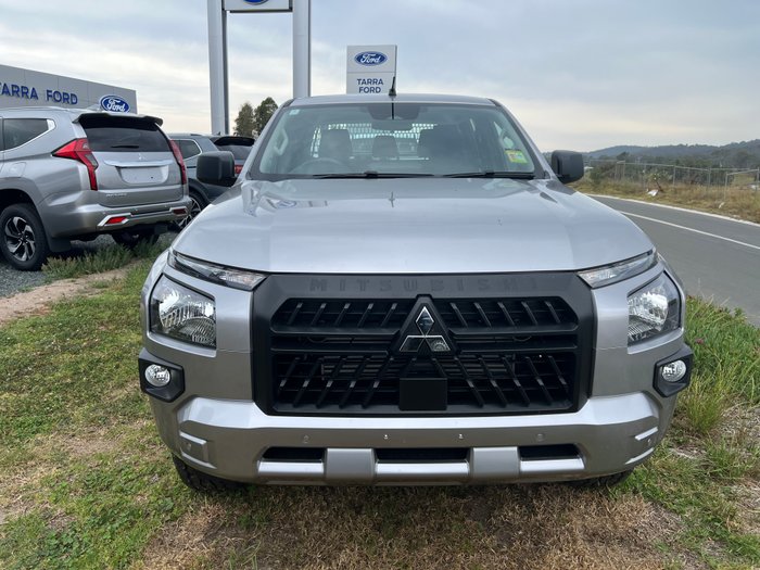 2025 MITSUBISHI Triton GLX