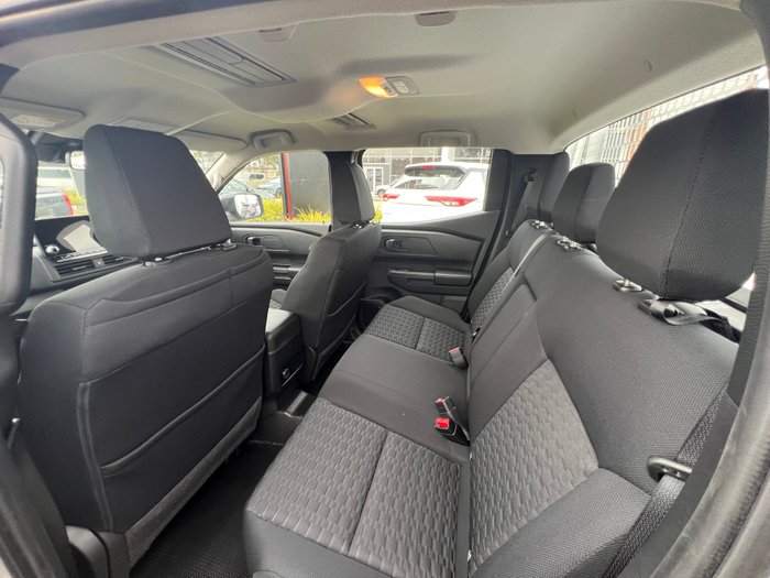 2025 MITSUBISHI Triton GLX