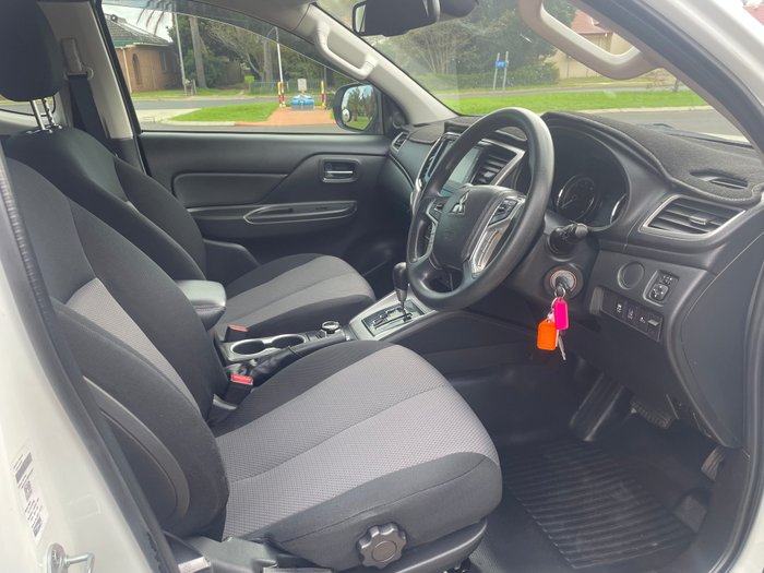 2022 Mitsubishi Triton