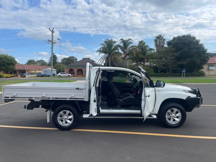 2022 Mitsubishi Triton