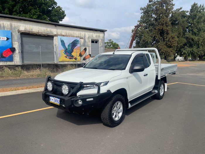 2022 Mitsubishi Triton