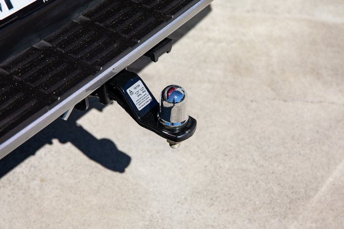 2024 Mitsubishi Triton GLX+