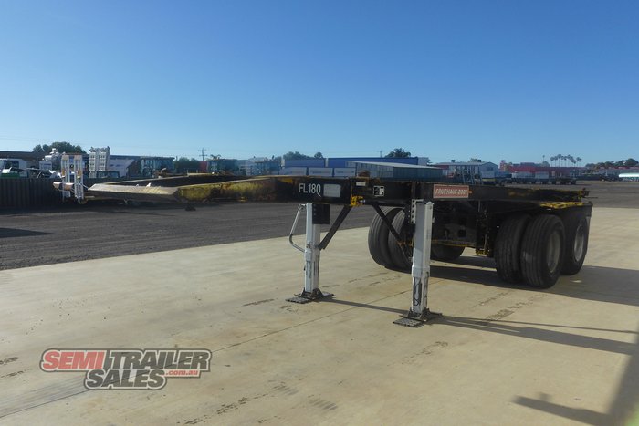 1986 Fruehauf 20FT Skel