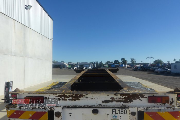 1986 Fruehauf 20FT Skel