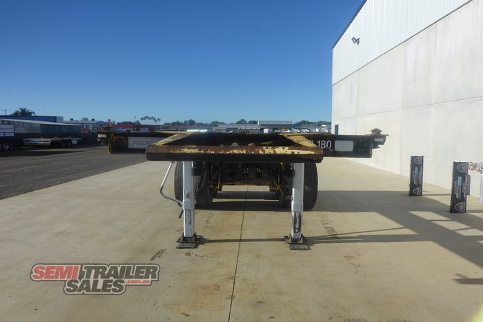 1986 Fruehauf 20FT Skel