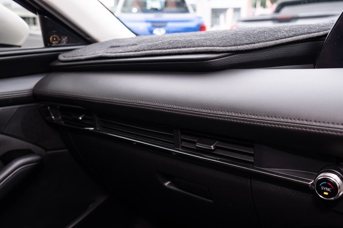 2020 Mazda 3 G20 Evolve