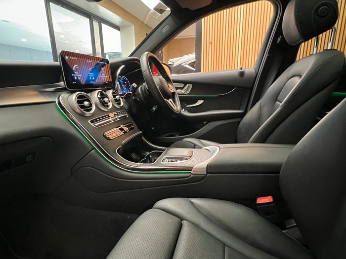 2022 MERCEDES-BENZ GLC 300 4MATIC