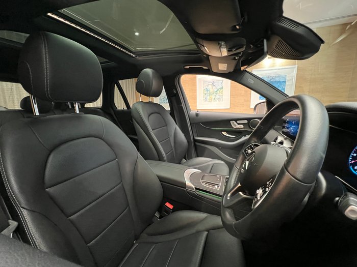 2022 MERCEDES-BENZ GLC 300 4MATIC