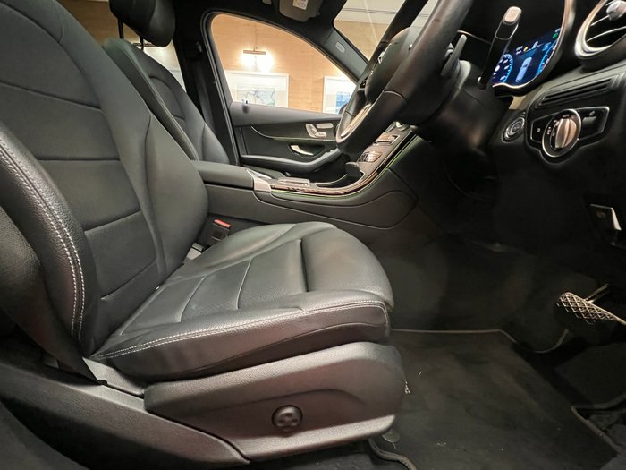 2022 MERCEDES-BENZ GLC 300 4MATIC