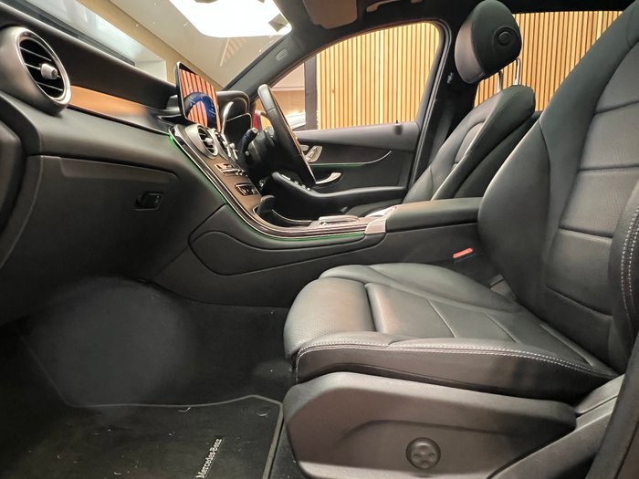 2022 MERCEDES-BENZ GLC 300 4MATIC