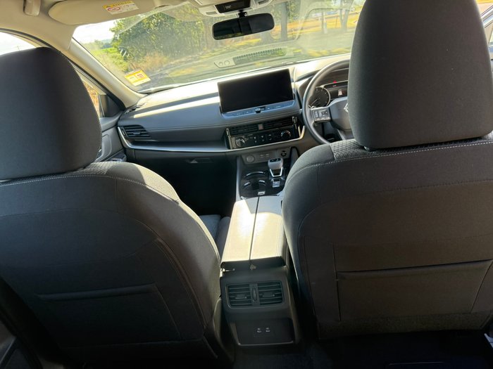 2026 NISSAN XTRAIL ST