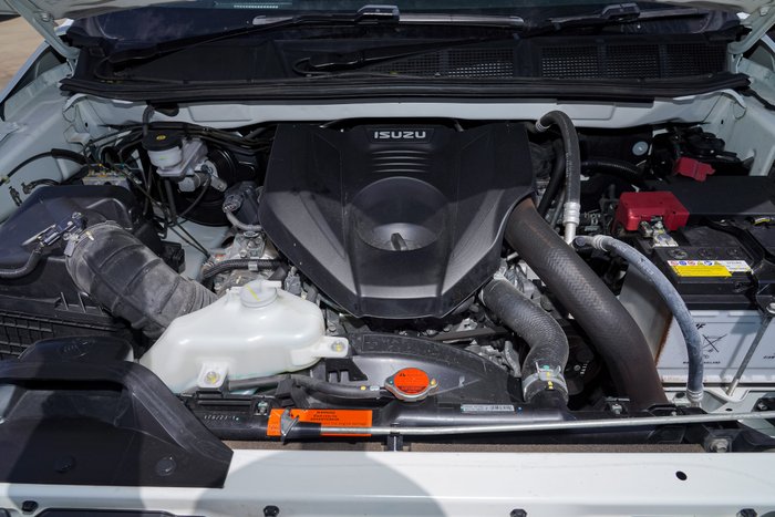 2023 Isuzu MU-X LS-T