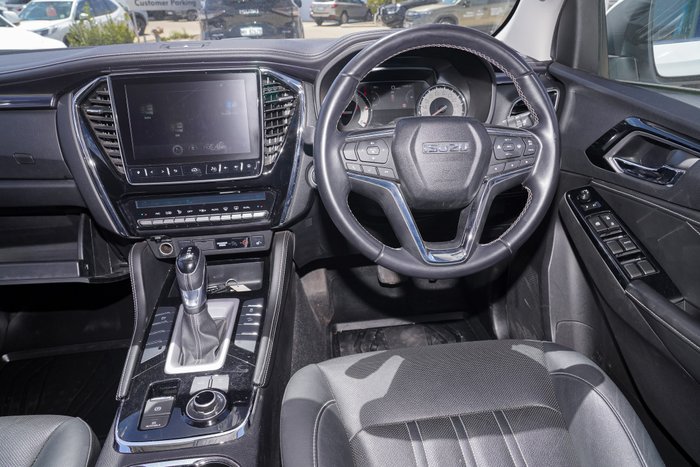 2023 Isuzu MU-X LS-T