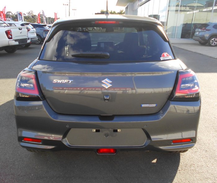 2025 Suzuki Swift Hybrid Plus