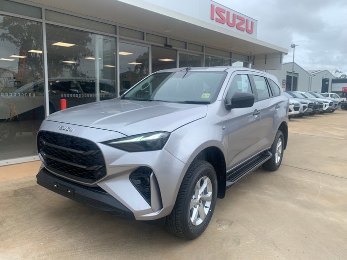 2026 Isuzu MU-X