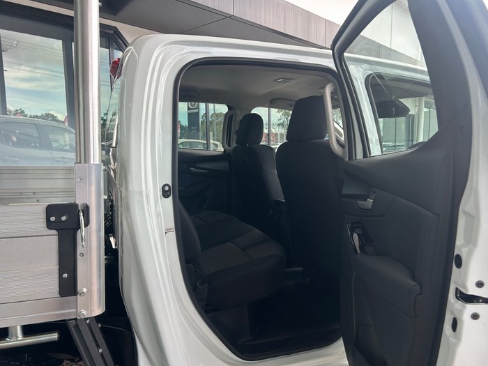 2025 Mazda BT-50 XS