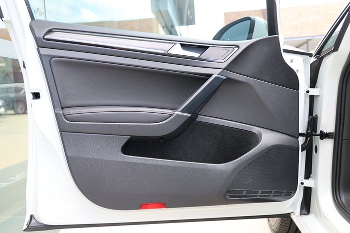 2016 VOLKSWAGEN GOLF 110 TSI HIGHLINE