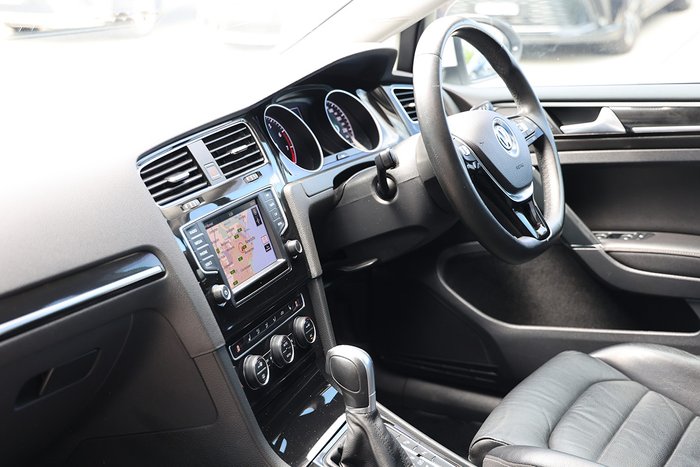 2016 VOLKSWAGEN GOLF 110 TSI HIGHLINE