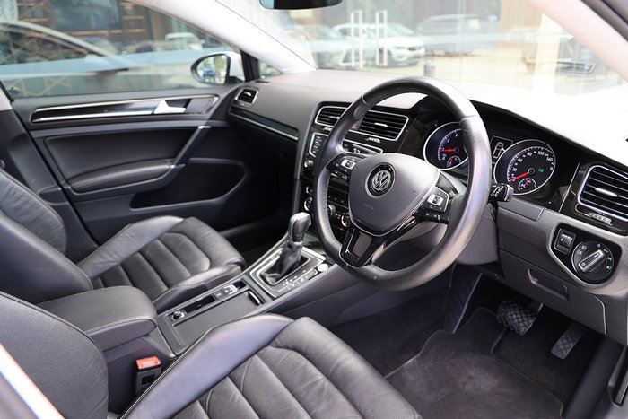 2016 VOLKSWAGEN GOLF 110 TSI HIGHLINE