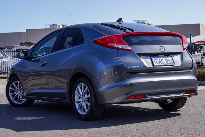 2012 Honda Civic VTi-S