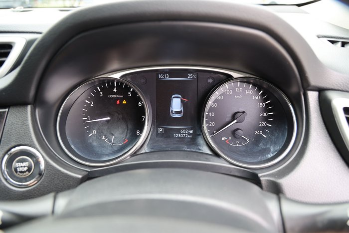 2016 NISSAN X-TRAIL ST-L (4x4)