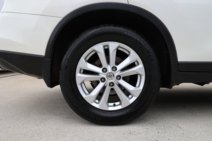 2016 NISSAN X-TRAIL ST-L (4x4)