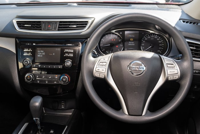 2016 Nissan X-TRAIL ST