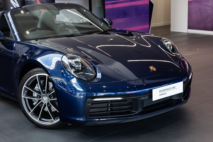 2019 Porsche 911 Carrera