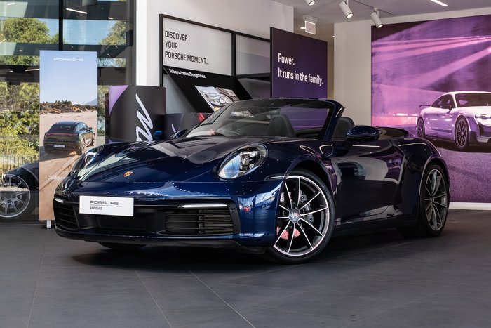 2019 Porsche 911 Carrera