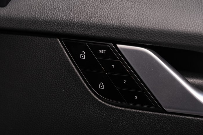 2019 Porsche 911 Carrera